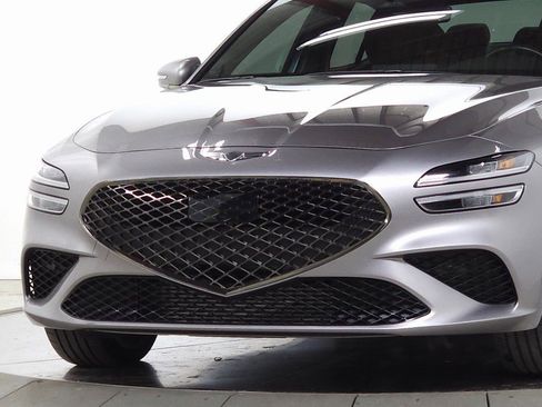 Used 2024 Genesis G70 3.3T Advanced image 4