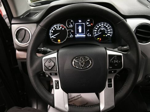 Used 2020 Toyota Tundra Limited w/ Limited Premium Package AWD/4WD image 12