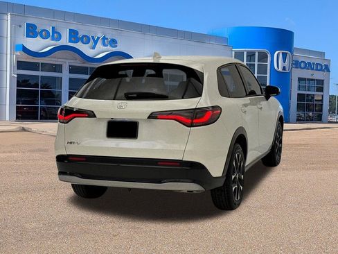 New 2026 Honda HR-V EX-L image 4