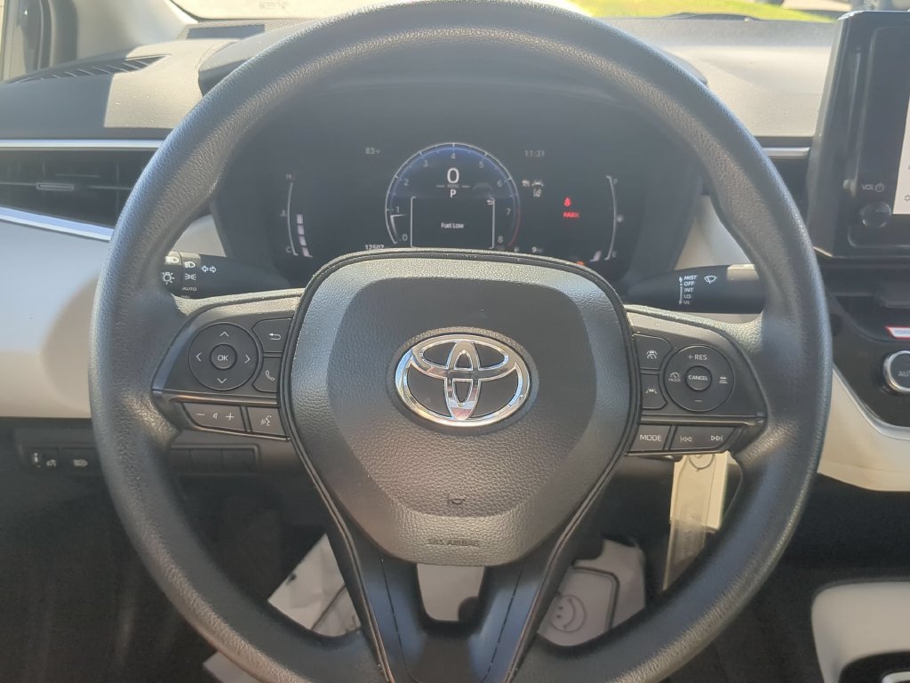 Used 2026 Toyota Corolla LE FWD image 19