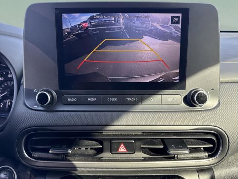 Used 2022 Hyundai Kona SEL w/ Cargo Package image 18