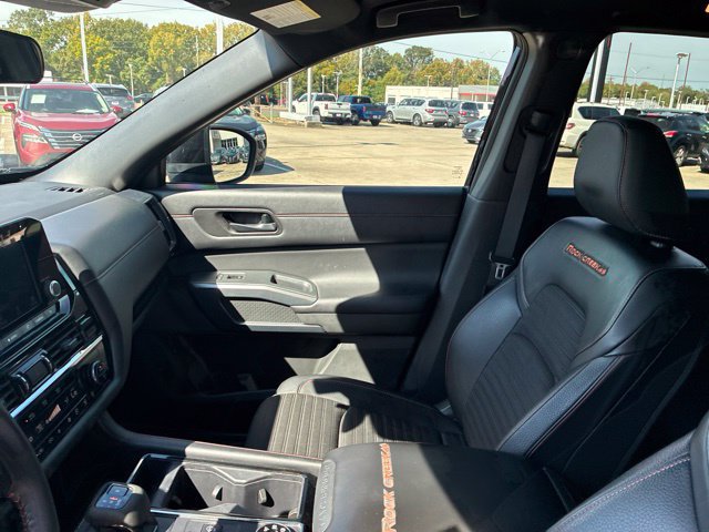 Used 2024 Nissan Pathfinder Rock Creek AWD/4WD image 16