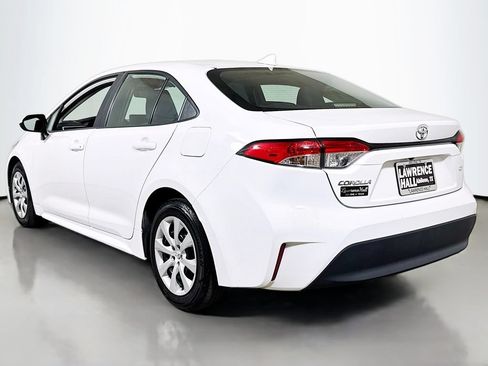 Used 2024 Toyota Corolla LE FWD image 6