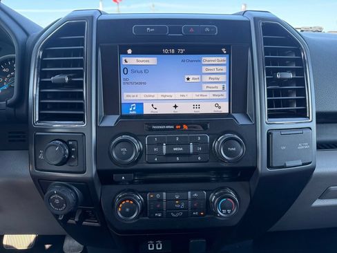 Used 2017 Ford F150 XLT w/ Equipment Group 302A Luxury AWD/4WD image 25