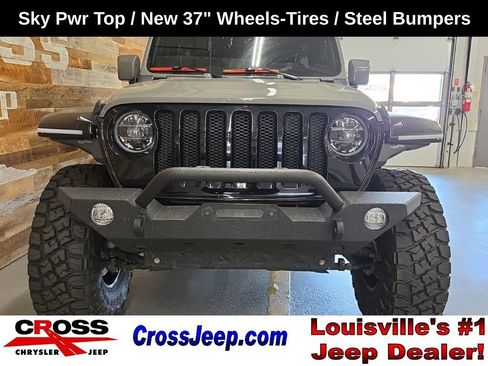 Used 2021 Jeep Wrangler Unlimited Sport AWD/4WD image 4