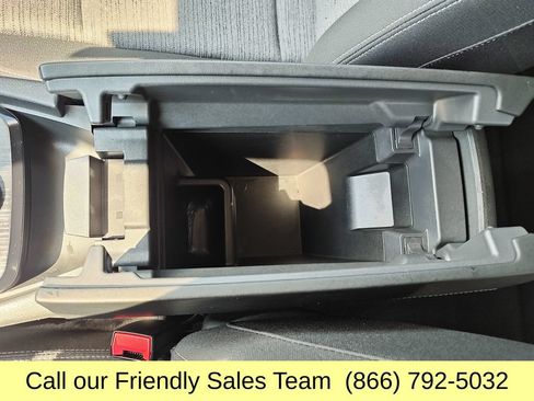 Used 2023 Nissan Rogue SV AWD/4WD image 25