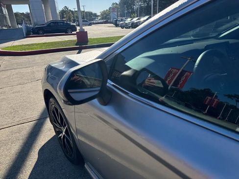 Used 2023 Toyota Camry SE image 13