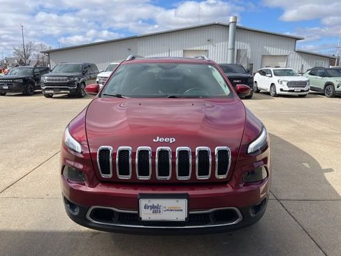 Used 2016 Jeep Cherokee Limited w/ Luxury Group image 2