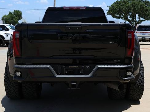 Used 2026 GMC Sierra 3500 Denali Ultimate AWD/4WD image 6