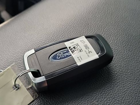 Used 2024 Ford F150 XLT w/ Mobile Office Package RWD image 37