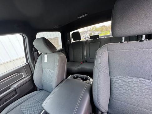 New 2026 RAM 2500 Big Horn AWD/4WD image 35