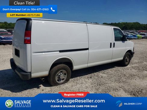 Used 2025 Chevrolet Express 3500 Extended w/ Driver Convenience Package RWD image 4