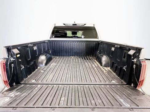 Used 2025 Toyota Tundra Platinum image 27