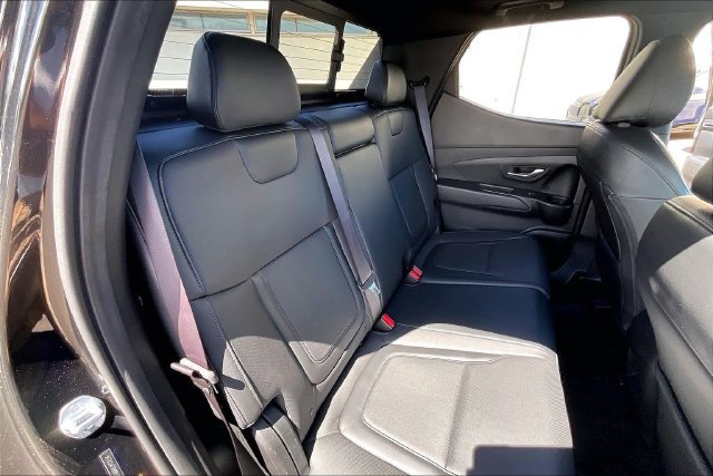 Used 2024 Hyundai Santa Cruz Night AWD/4WD image 28