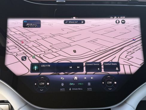 New 2025 Mercedes-Benz Maybach EQS 680 4MATIC image 24