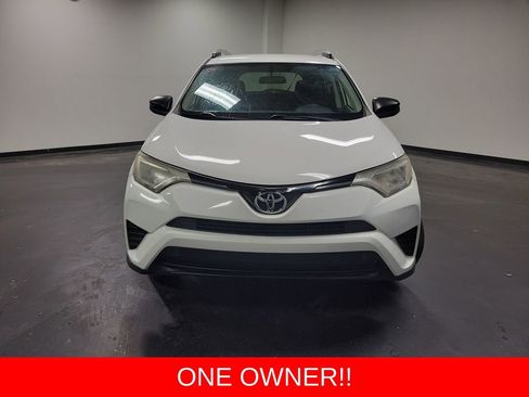 Used 2016 Toyota RAV4 LE image 2