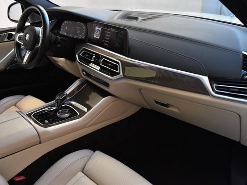 Used 2020 BMW X6 xDrive40i w/ Executive Package image 24