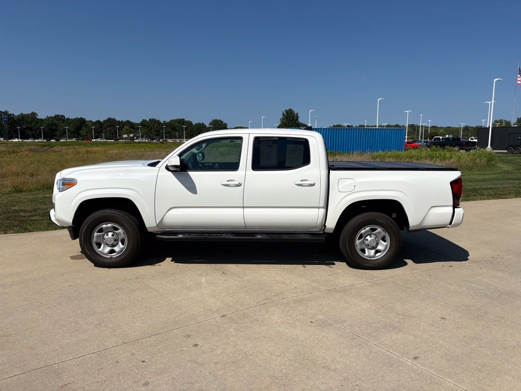 Used 2023 Toyota Tacoma SR AWD/4WD image 6