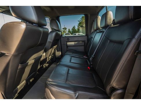 Used 2011 Ford F350 Lariat w/ Lariat Interior Pkg AWD/4WD image 18