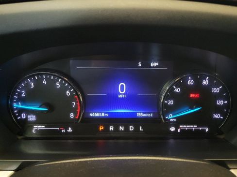 Used 2022 Ford Explorer XLT AWD/4WD image 23