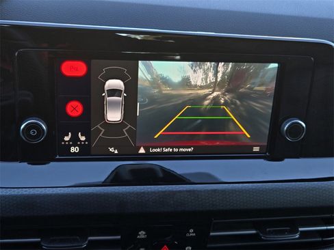 Used 2023 Volkswagen GTI 40th Anniversary Edition image 17