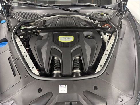 Used 2018 Porsche Panamera 4 image 41