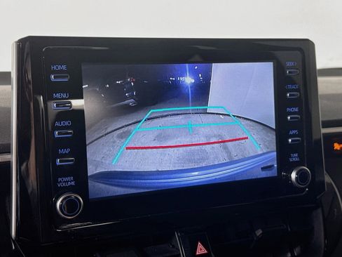 Used 2020 Toyota Corolla LE FWD image 14