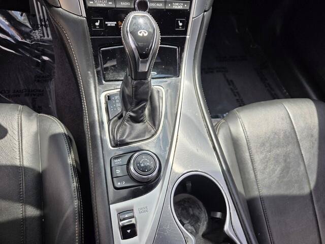 Used 2018 INFINITI Q60 3.0t Luxe w/ Sensory Package 3.0T Luxe RWD image 8