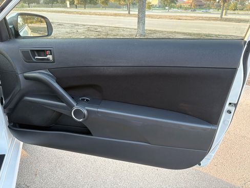 Used 2006 Scion tC image 16