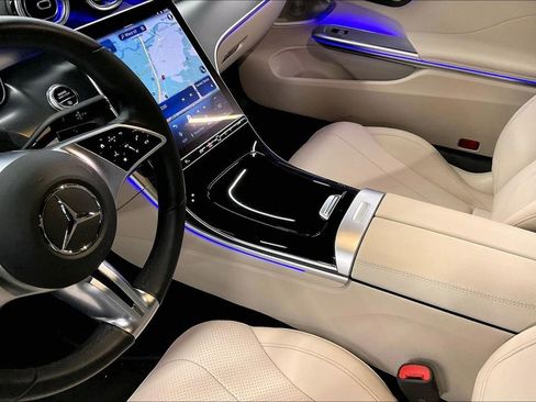 Certified 2024 Mercedes-Benz CLE 300 4MATIC Coupe image 11