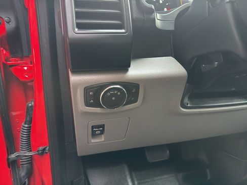 Used 2015 Ford F150 XL w/ Equipment Group 101A Mid image 17