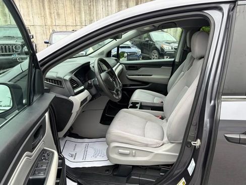 Used 2019 Honda Odyssey LX image 14