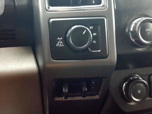 Used 2019 Ford F250 XLT AWD/4WD image 14