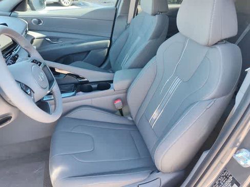 New 2026 Hyundai Elantra Sport FWD image 14