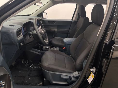 Used 2025 Ford Maverick XL FWD image 11