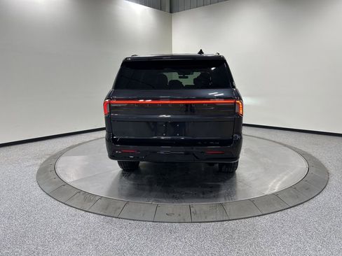 New 2026 Lincoln Navigator Reserve w/ Jet Appearance Package AWD/4WD image 7
