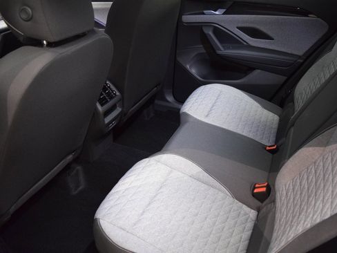 New 2025 Volkswagen Tiguan S image 5