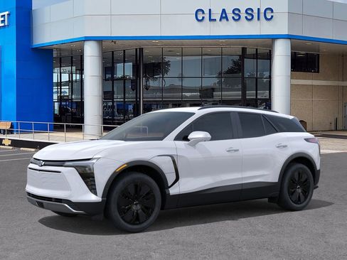 New 2026 Chevrolet Blazer EV LT image 2