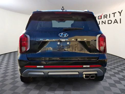 Used 2024 Hyundai Palisade Limited image 5