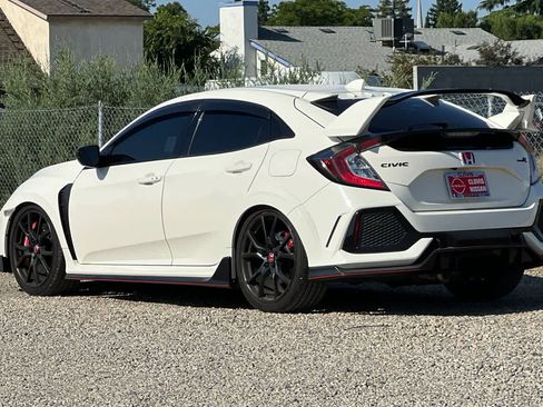 Used 2019 Honda Civic Type R image 7