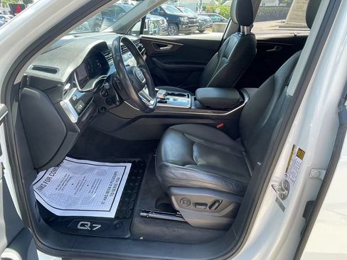 Used 2020 Audi Q7 3.0T Prestige w/ Prestige Package AWD/4WD image 12