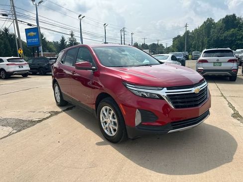 Used 2024 Chevrolet Equinox LT FWD image 12