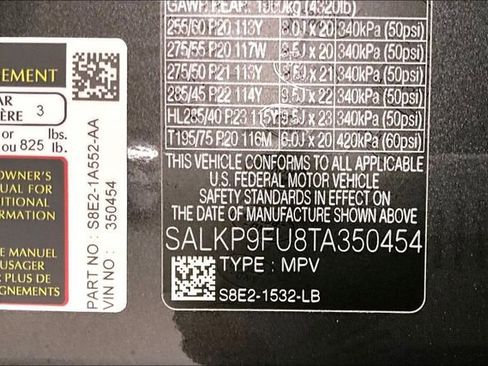 New 2026 Land Rover Range Rover SE image 11