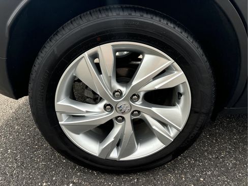 Certified 2024 Buick Encore GX Preferred FWD image 25
