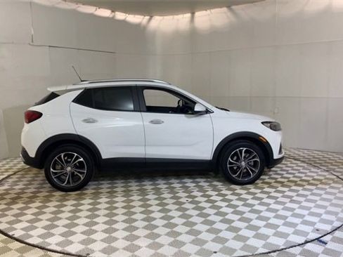 Certified 2023 Buick Encore GX Select w/ Safety Package II image 9