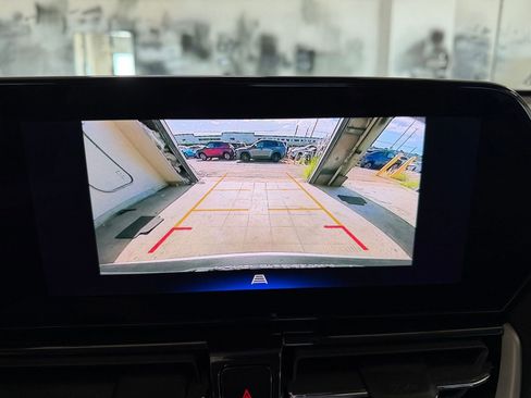 Used 2025 Chevrolet TrailBlazer LT image 17