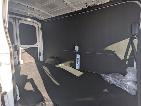 New 2026 Ford Transit 250 148 Medium Roof w/ Load Area Protection Package image 14