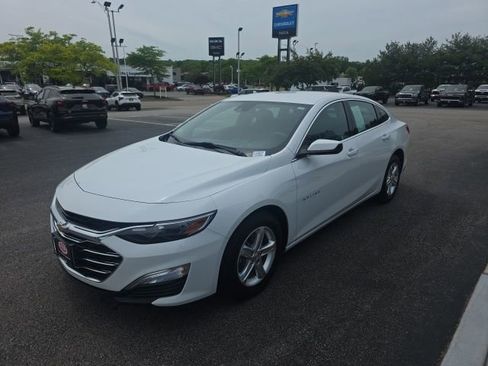 Used 2024 Chevrolet Malibu LS FWD image 6