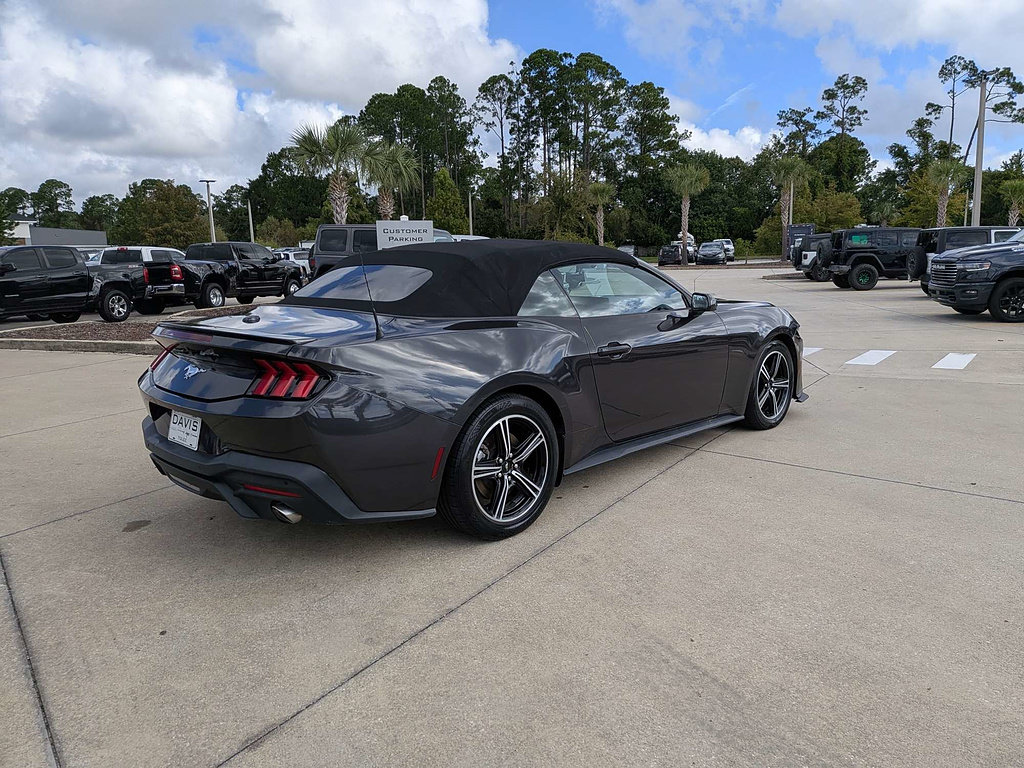 Used 2024 Ford Mustang Premium RWD image 3