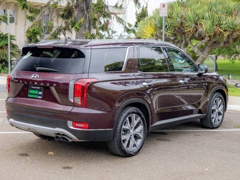 Used 2021 Hyundai Palisade SEL w/ Convenience Package image 4